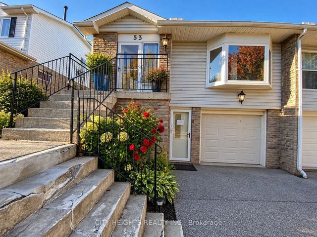 53 Goldring Drive, Whitby