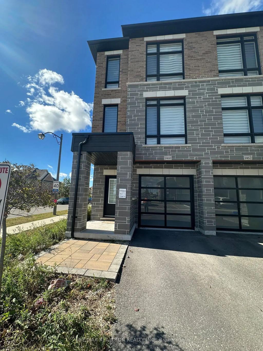 1460 Grand Prairie Path, Oshawa