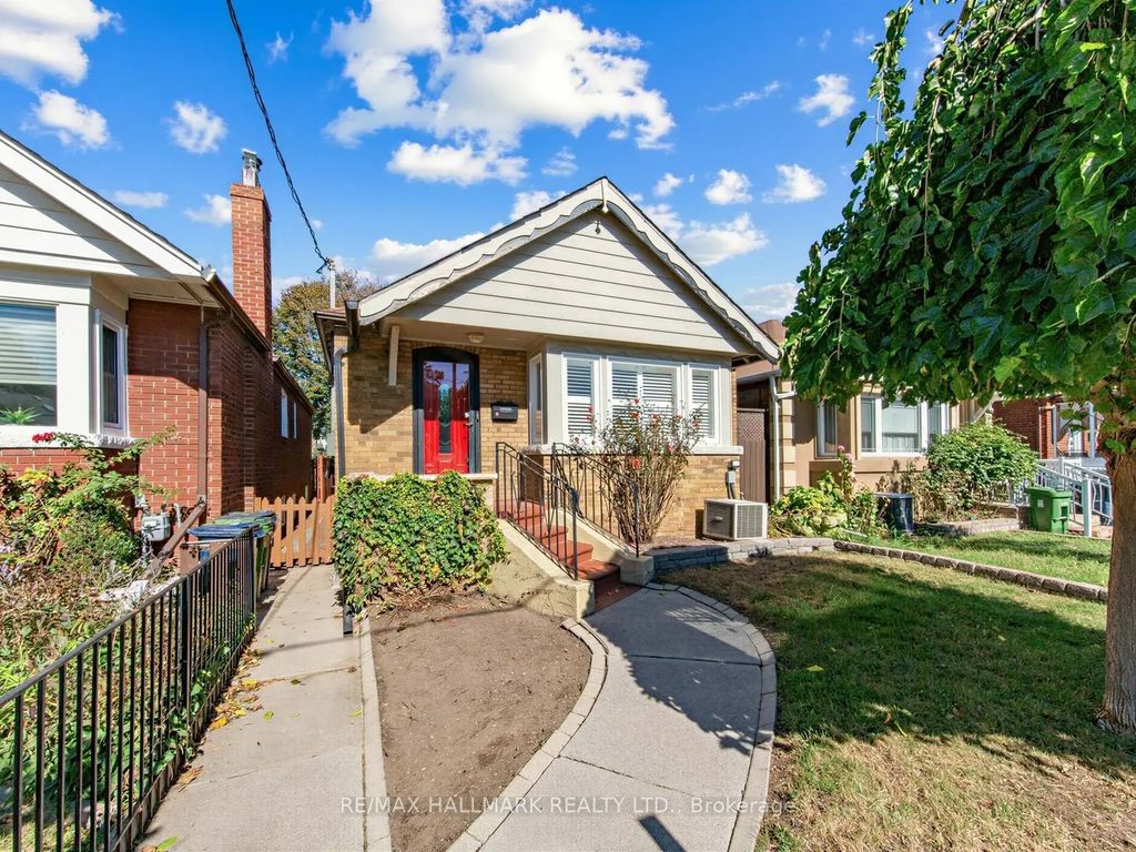 224 O' Connor Drive, Toronto E03