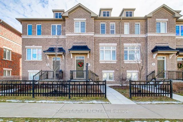 26 Streathern Way, Clarington