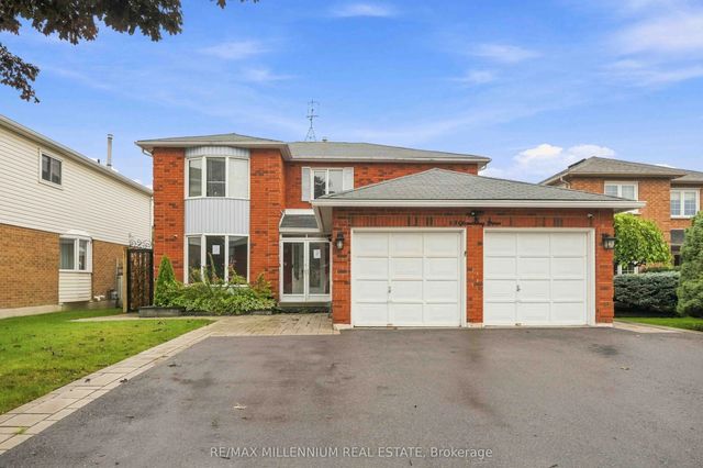 113 Glenabbey Drive, Clarington