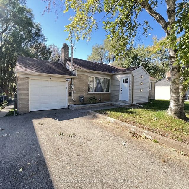 6 Kerwood Crescent Main, Toronto E05