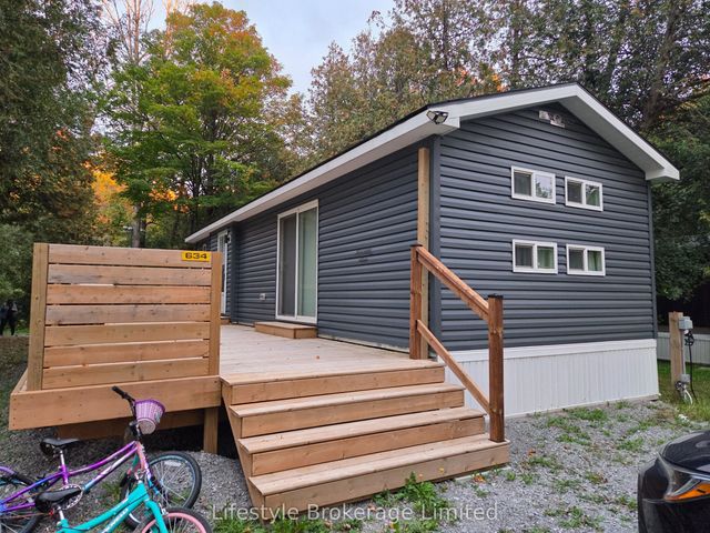 634 Blueberry Lane, Scugog