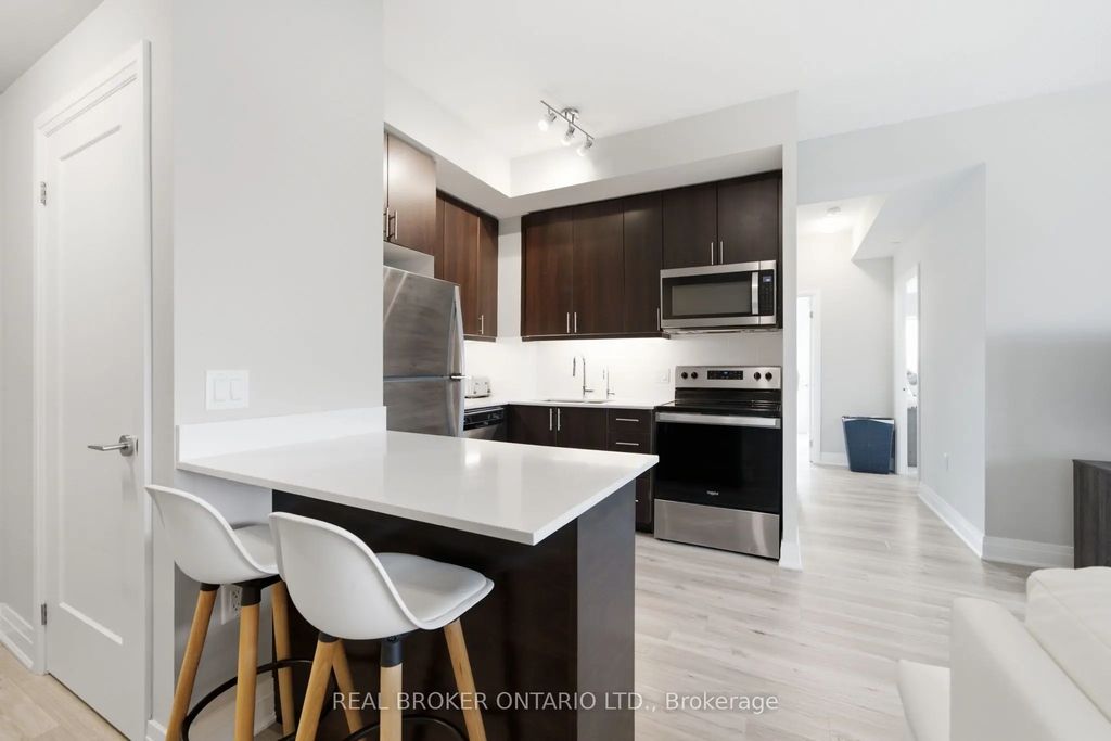 3220 Sheppard Avenue E 701, Toronto E05