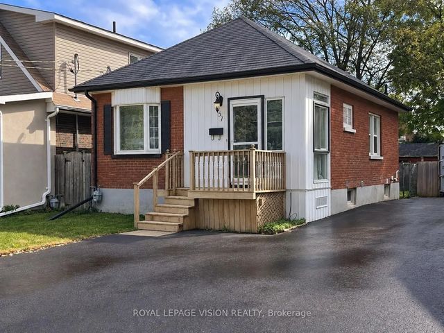 57 Hillcroft Street, Oshawa