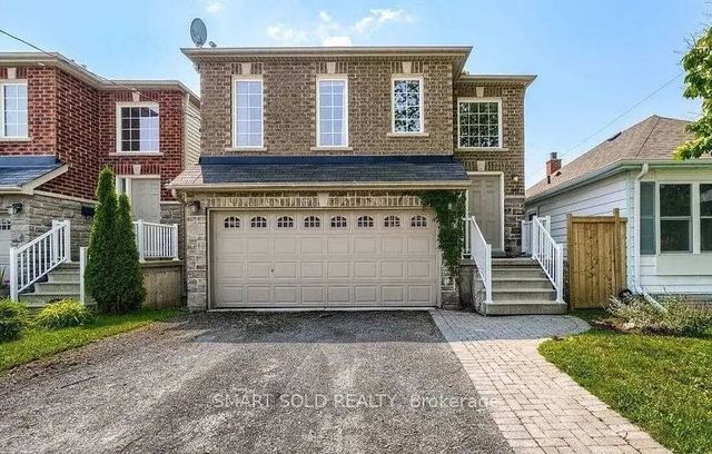 349 Pine Avenue, Oshawa