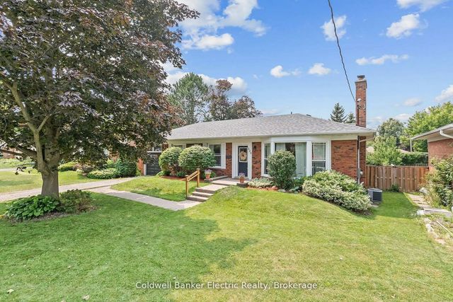 326 Cochrane Street, Whitby