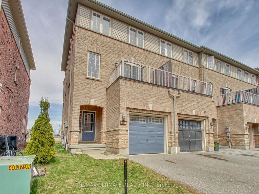 487 Rossland Road E, Ajax