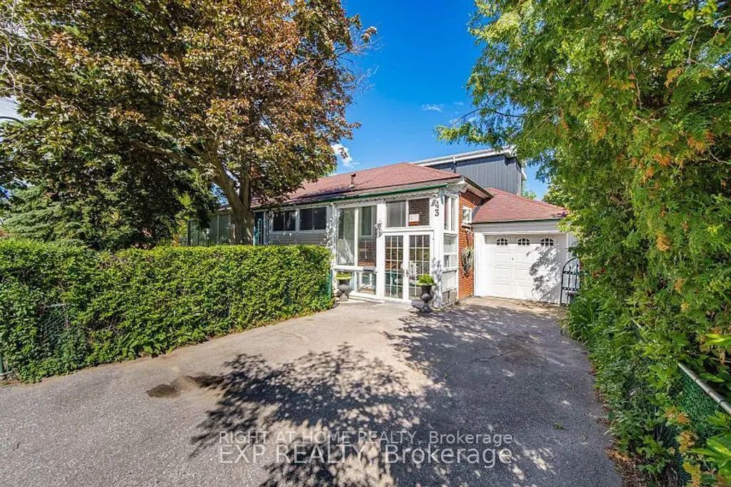 43 Ridgemoor Avenue Main Floor, Toronto E06