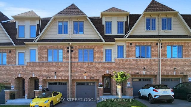 2695 Magdalen Path, Oshawa