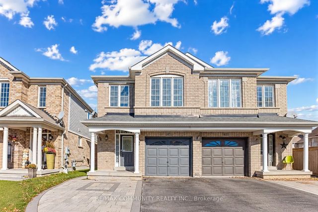 45 Tozer Crescent, Ajax