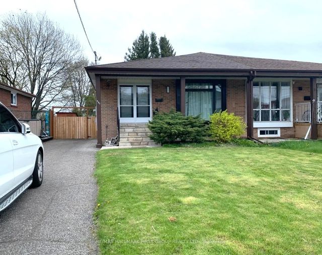 731 Yeremi Street Lower, Pickering