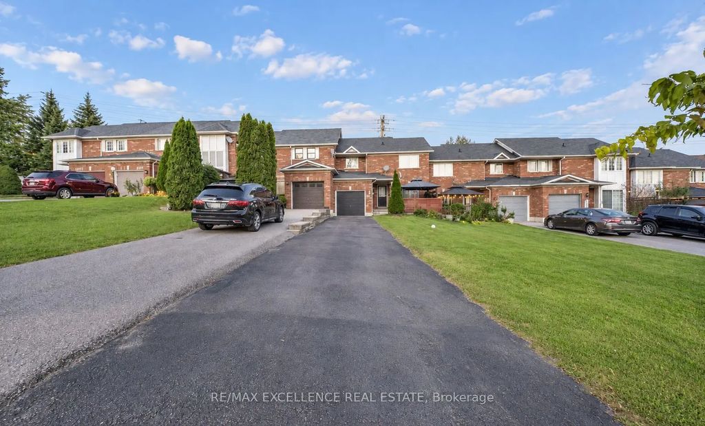 2371 Clearside Court, Pickering