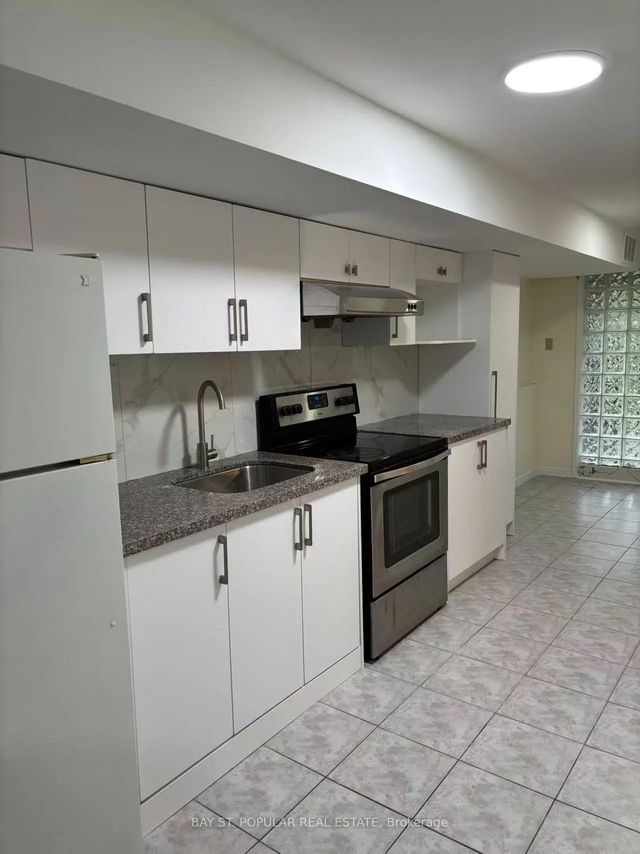 100 Seamist Crescent Bsmnt, Toronto E07