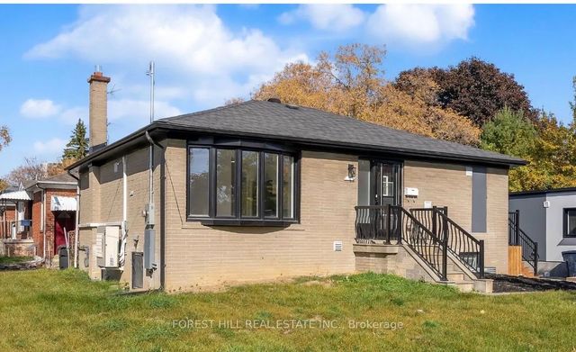 105 Galloway Road Unit B, Toronto E10