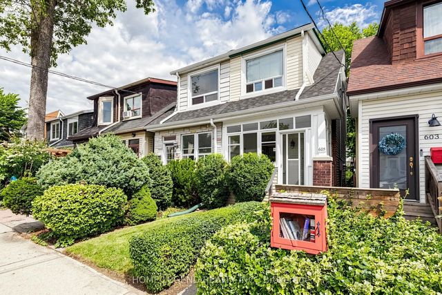 605 Rhodes Avenue, Toronto E01