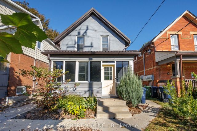 112 Stephenson Avenue, Toronto E02