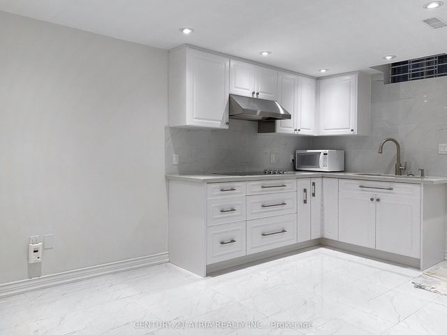 40 Alanbull Square Lower, Toronto E07