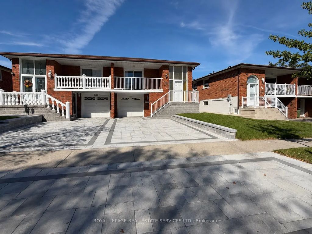 66 Terryhill Crescent Upper, Toronto E07