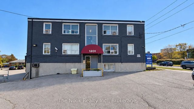 1201 Cedar Street 6, Oshawa