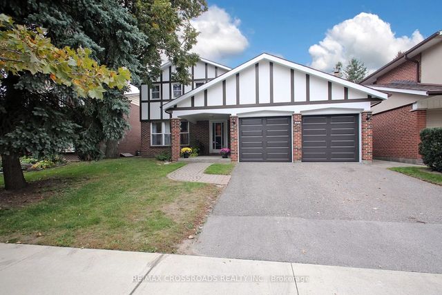 57 Kimberdale Crescent, Toronto E05
