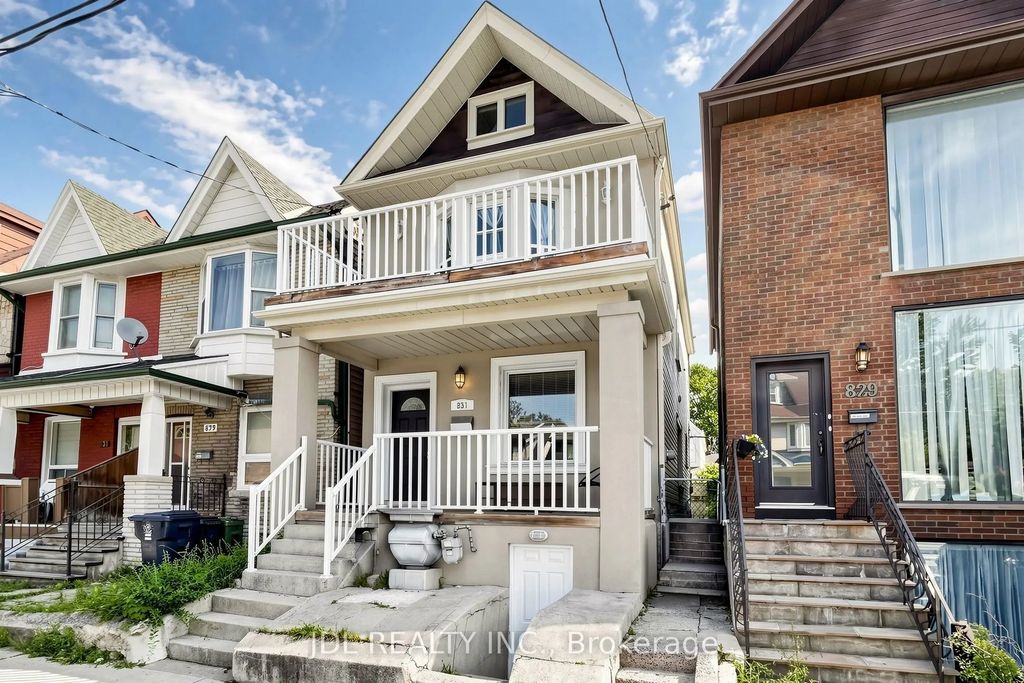 831 Pape Avenue, Toronto E03
