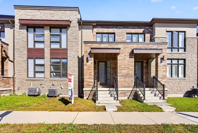 225 Coronation Road, Whitby