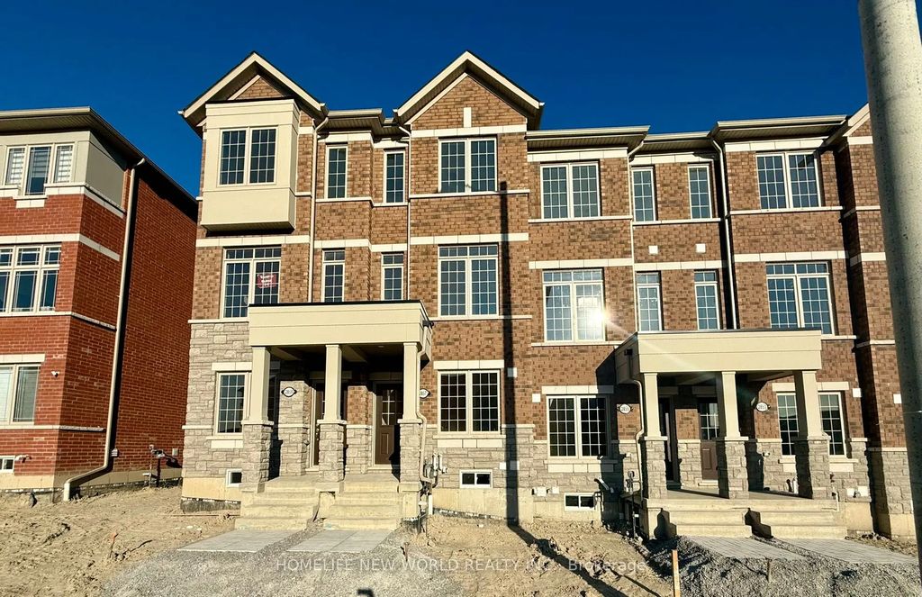 2857 Whites Road, Pickering