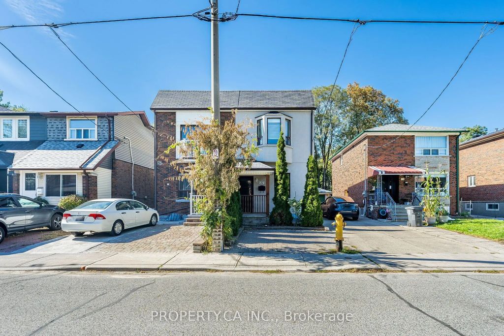 32 Frankdale Avenue, Toronto E03