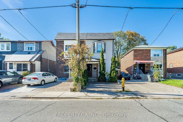 32 Frankdale Avenue, Toronto E03