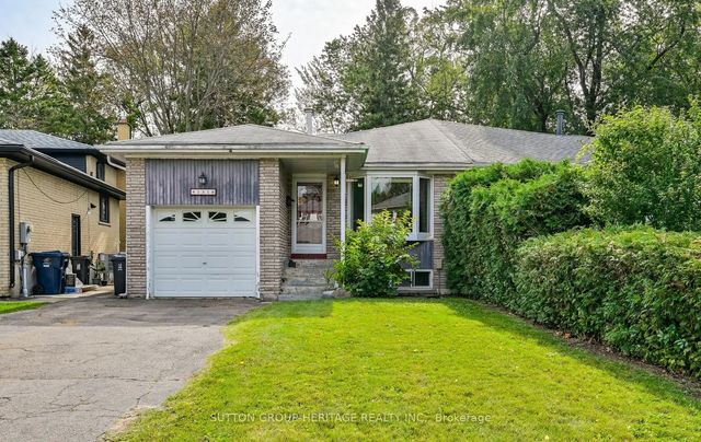 131 Darlingside Drive, Toronto E10