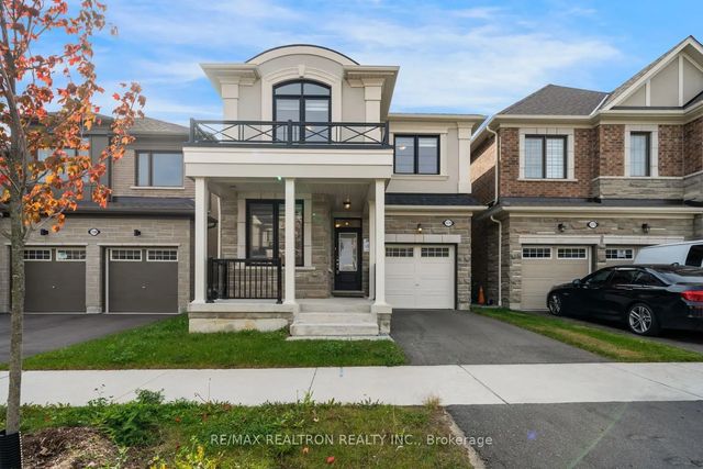 1570 Scarlett Trail, Pickering