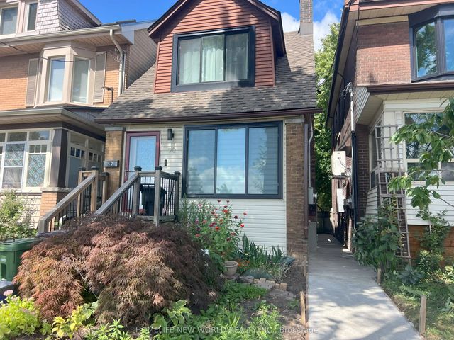 90 Oakvale Avenue Lower, Toronto E01