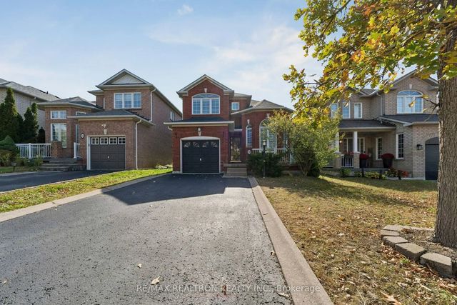 58 Lurosa Crescent, Whitby