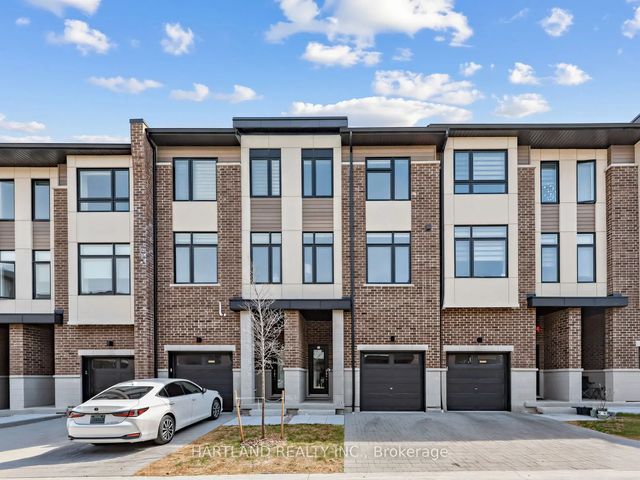 1695 Dersan Street 503, Pickering
