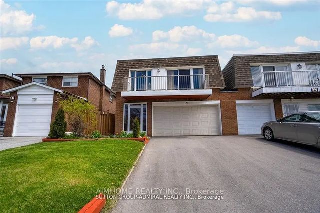 39 Keyworth (ground Floor) Trail, Toronto E07