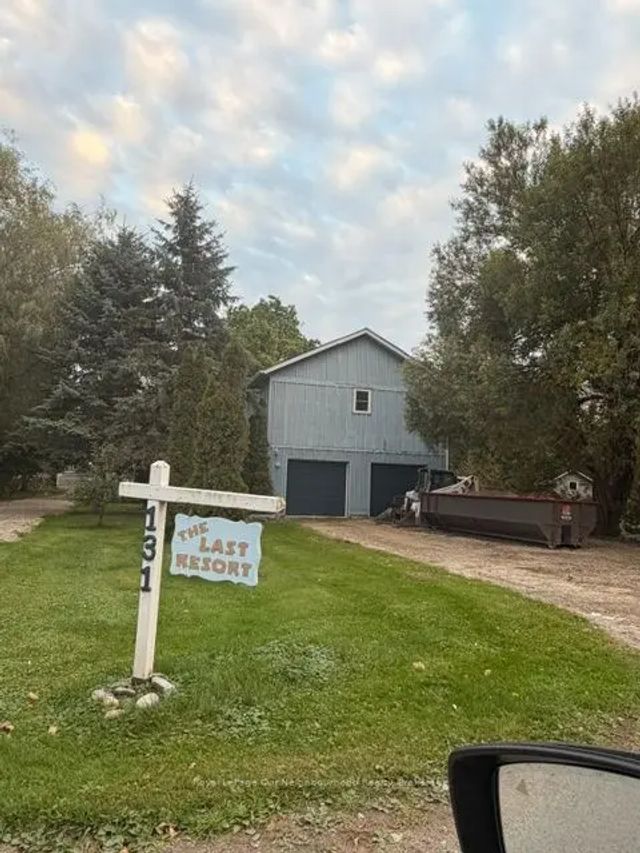 131 Cedar Crest Beach Road Loft Over Boathouse, Clarington