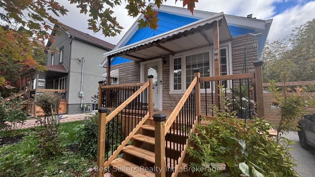 75 Vanbrugh Avenue Main, Toronto E06