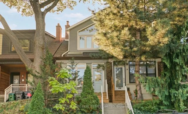 15 Millbrook Crescent, Toronto E01