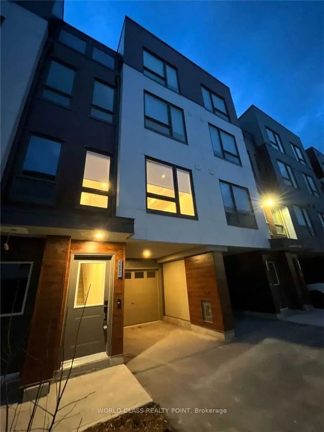 1692 Pleasure Valley Path, Oshawa