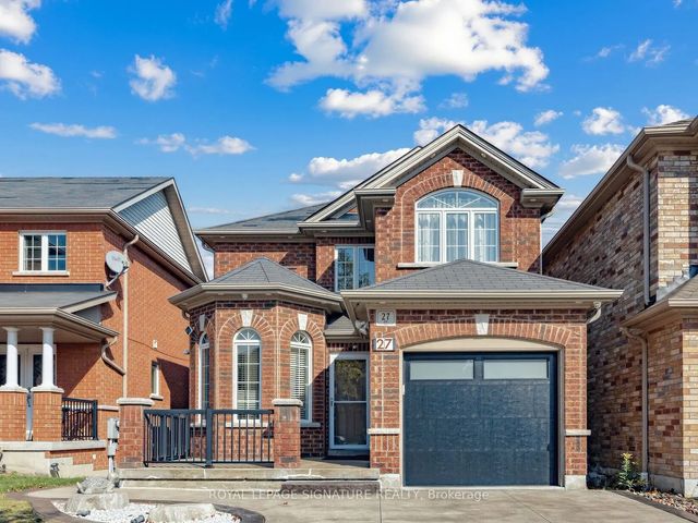 27 Shapland Crescent, Ajax