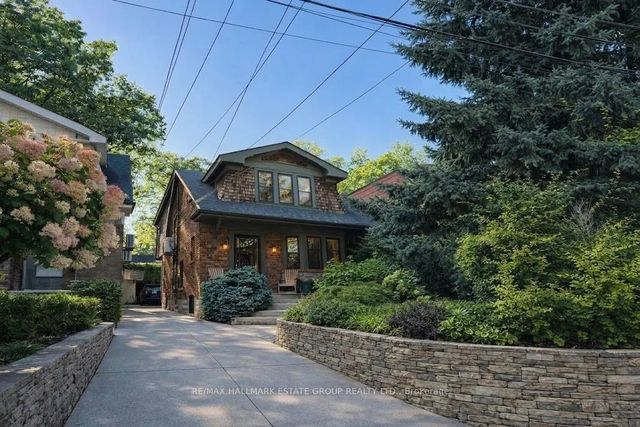 36 Courcelette Road, Toronto E06
