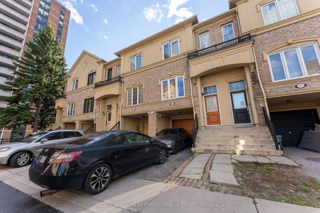 1250 St. Martins Drive W 12, Pickering