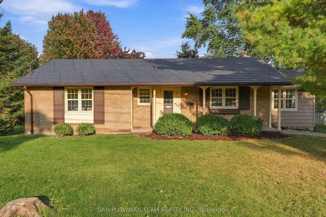 153 Liberty Street N, Clarington