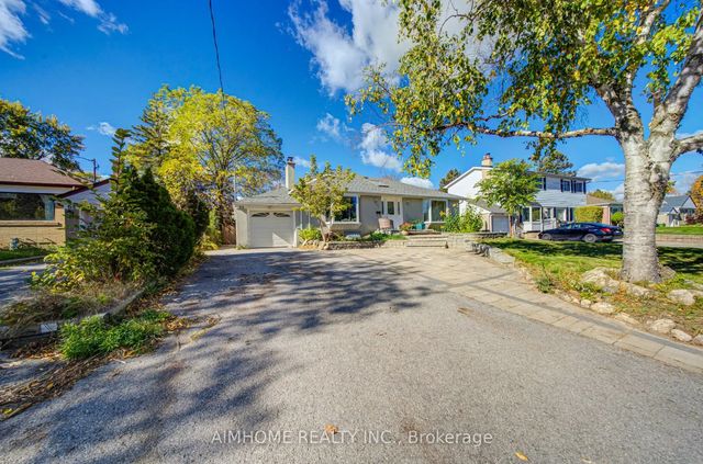 66 Shilton Road B1, Toronto E07