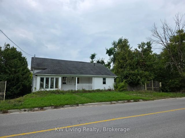 301 Victoria Avenue, Brock