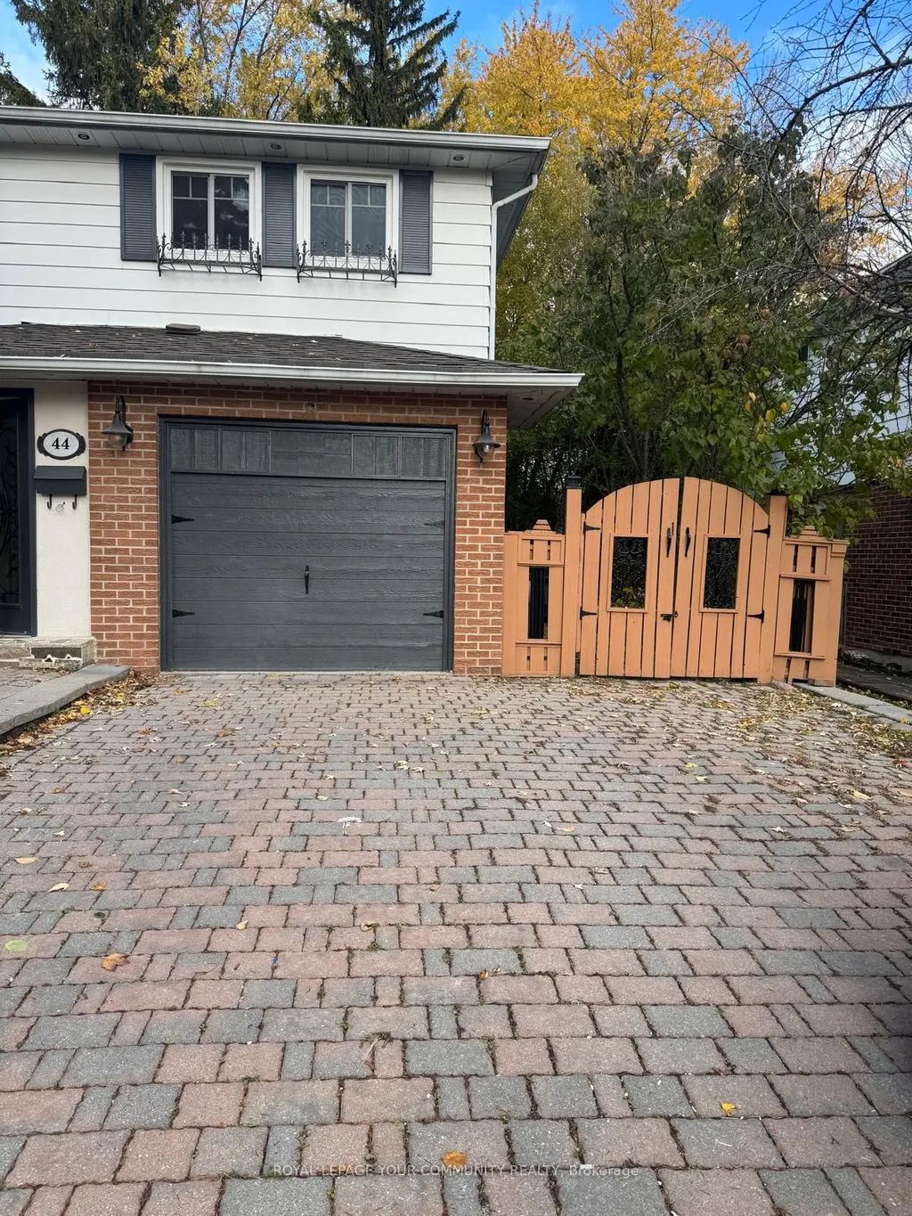 44 Royal Orchard Boulevard, Markham