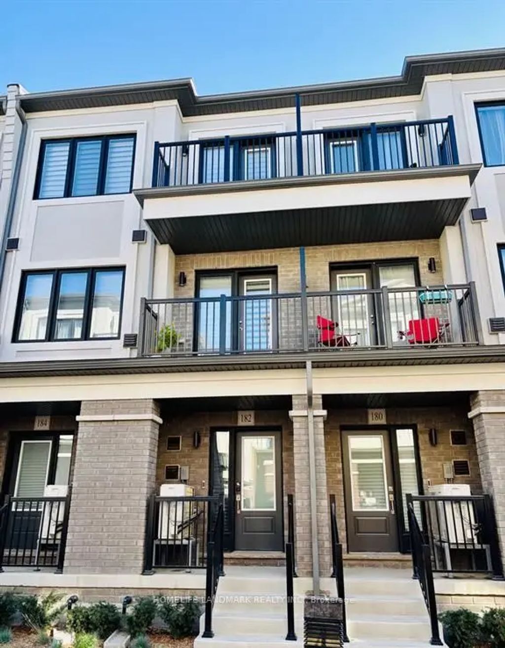 182 Matawin Lane, Richmond Hill