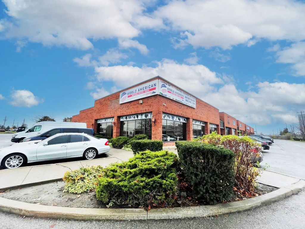 176 Creditstone Road 10, Vaughan