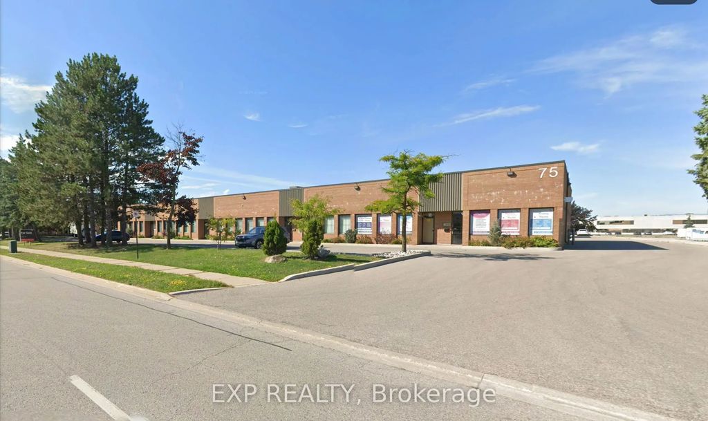 75 East Beaver Creek Road 17, Richmond Hill